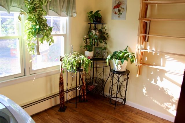 116 Bald Mountain Rd, Bernardston, MA 01337