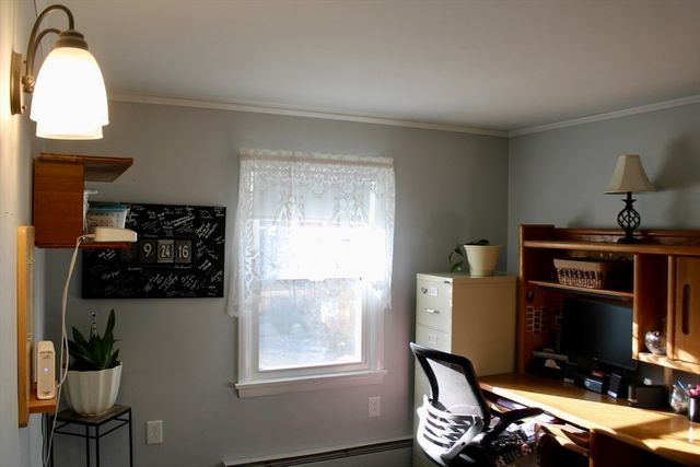 116 Bald Mountain Rd, Bernardston, MA 01337