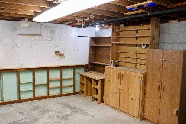 116 Bald Mountain Rd, Bernardston, MA 01337