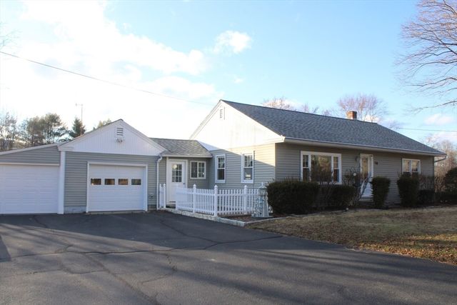 116 Bald Mountain Rd, Bernardston, MA 01337