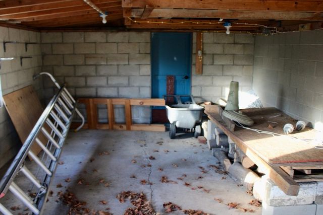 116 Bald Mountain Rd, Bernardston, MA 01337