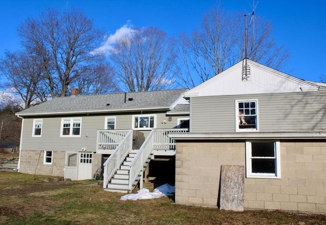 116 Bald Mountain Rd, Bernardston, MA 01337