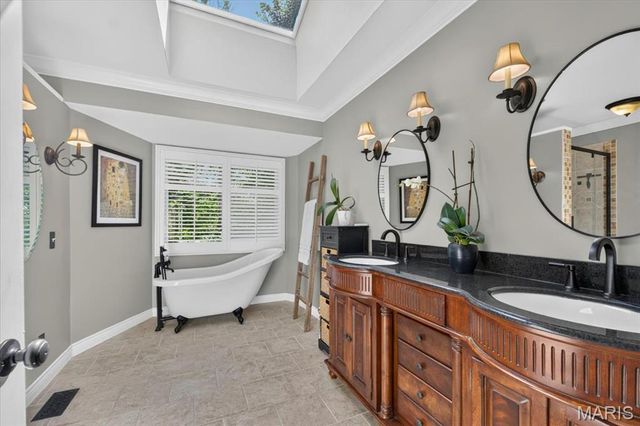 16416 Monroe Knoll Court, Wildwood, MO 63040