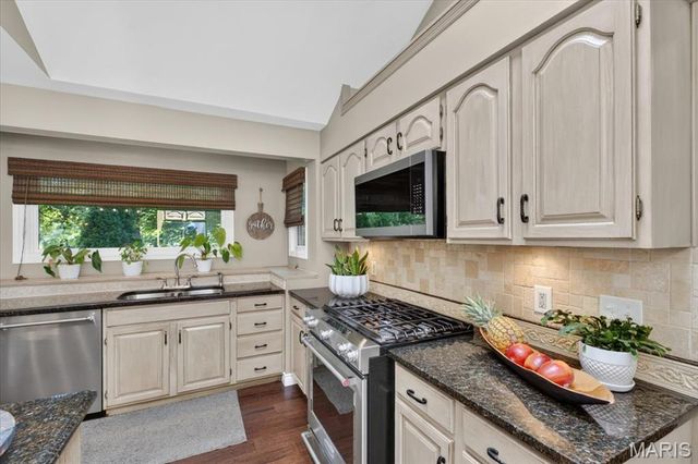 16416 Monroe Knoll Court, Wildwood, MO 63040