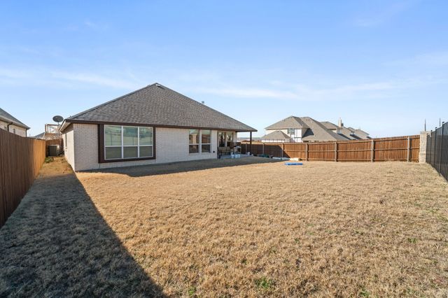 3841 Eagles Bluff Road, Midlothian, TX 76065