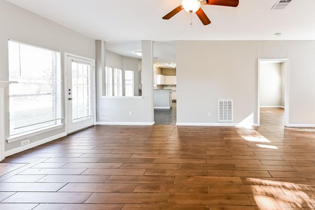 3117 Bay Creek Drive, Dickinson, TX 77539