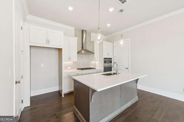 192 Herring Drive, Hoschton, GA 30548