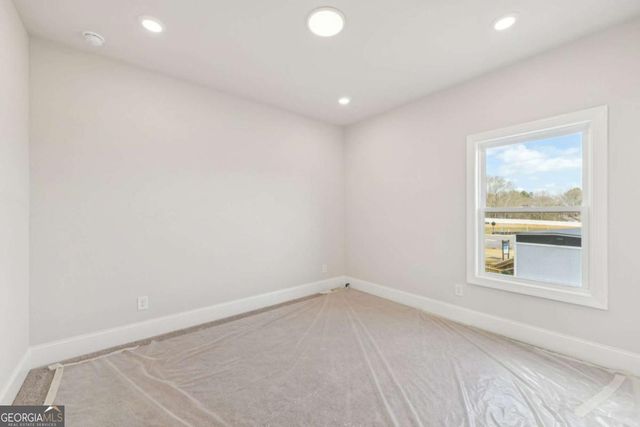 192 Herring Drive, Hoschton, GA 30548