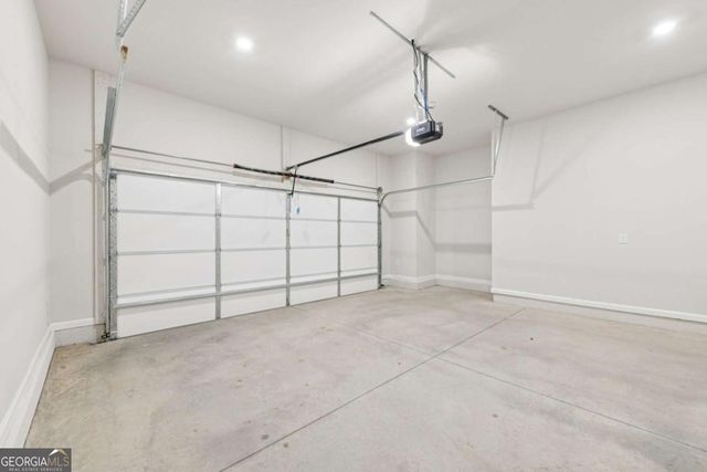 192 Herring Drive, Hoschton, GA 30548