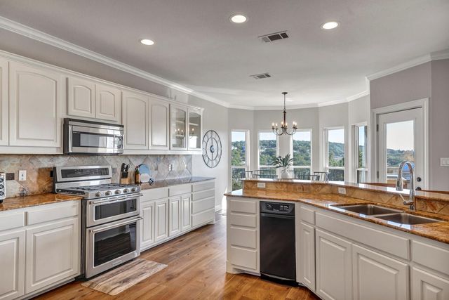 3111 Burnside CIR, Lago Vista, TX 78645