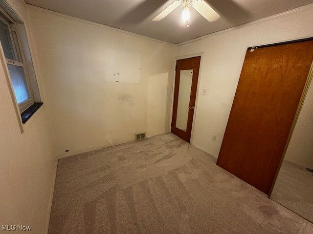 6606 Crossview Road, Seven Hills, OH 44131