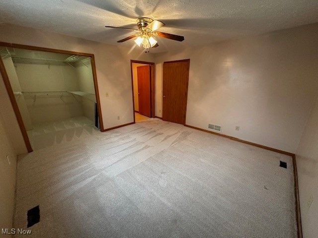 6606 Crossview Road, Seven Hills, OH 44131