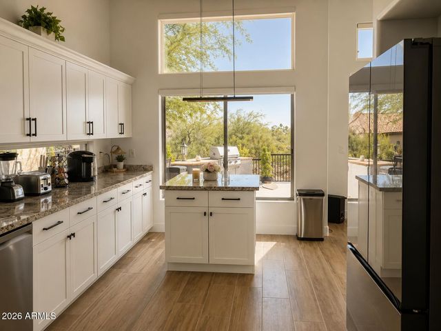 11988 N 136TH Way, Scottsdale, AZ 85259