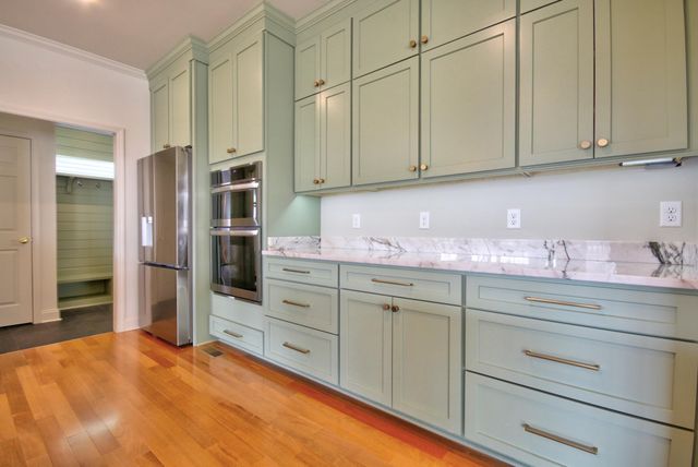 1356 Angus Trail, Lexington, KY 40509