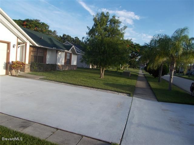 1220 Ambra Drive, Melbourne, FL 32940