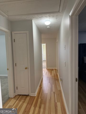 4165 Eden Valley Drive, Loganville, GA 30052