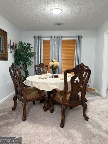 4165 Eden Valley Drive, Loganville, GA 30052