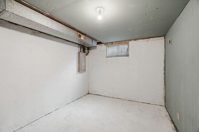 11822 E 15th Ave, Spokane Valley, WA 99206