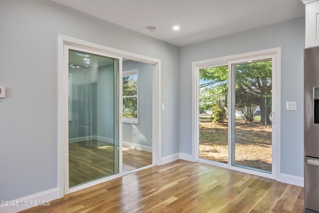 18 Bolingbroke Drive, Toms River, NJ 08757