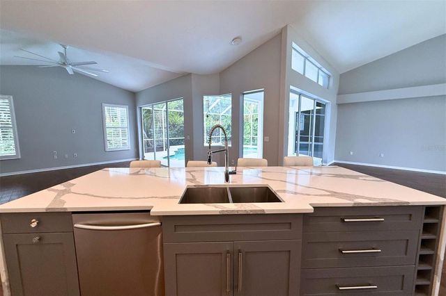 4824 HANGING MOSS LANE, Sarasota, FL 34238
