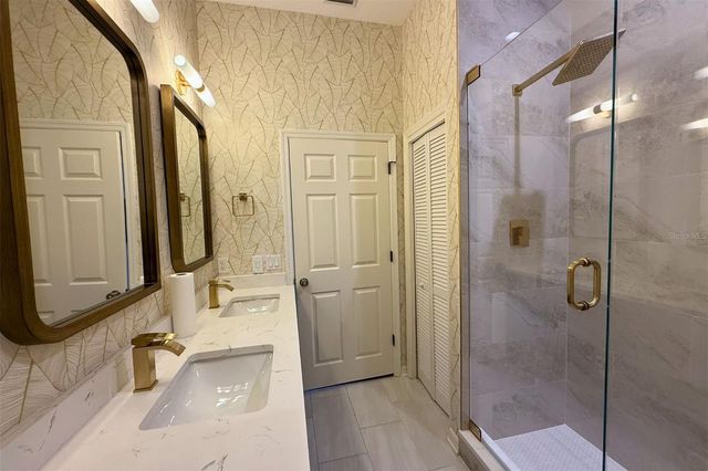 4824 HANGING MOSS LANE, Sarasota, FL 34238