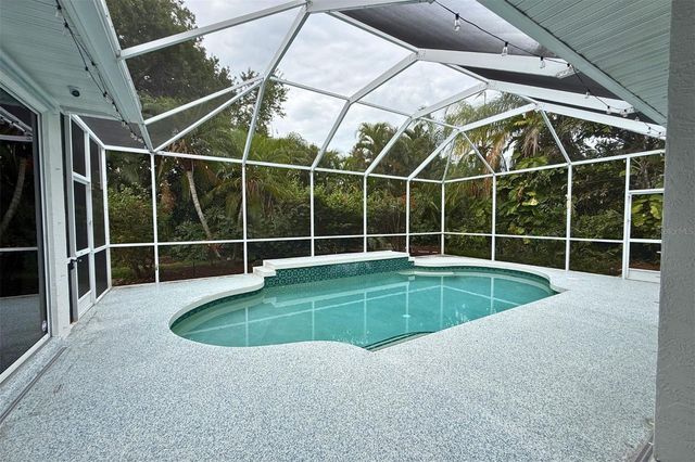 4824 HANGING MOSS LANE, Sarasota, FL 34238