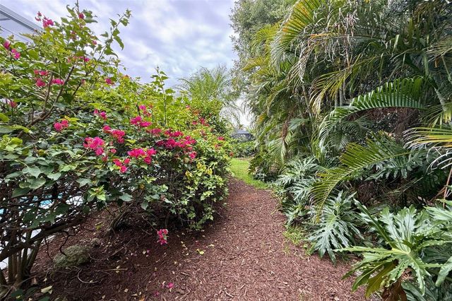 4824 HANGING MOSS LANE, Sarasota, FL 34238