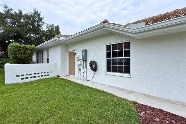 4824 HANGING MOSS LANE, Sarasota, FL 34238