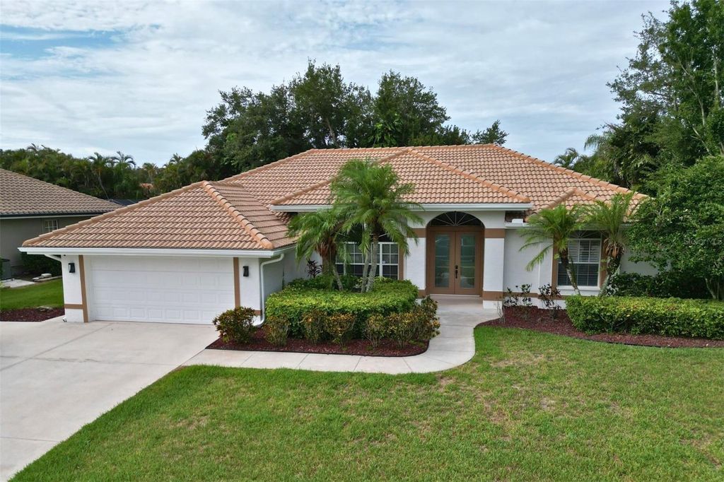 4824 HANGING MOSS LANE, Sarasota, FL 34238