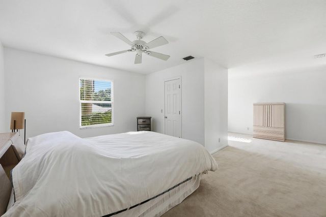 14410 64th Way N, Palm Beach Gardens, FL 33418