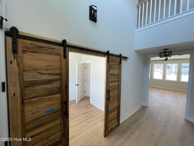 201 Coastline Circle, Swansboro, NC 28584