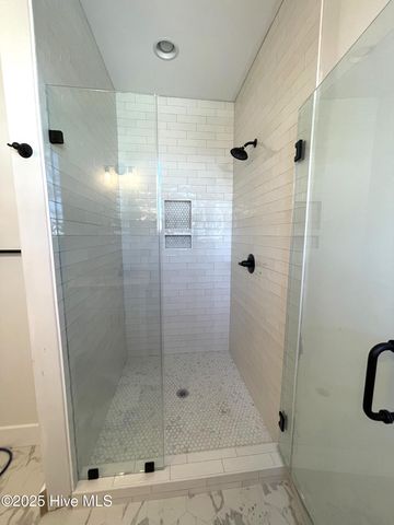 201 Coastline Circle, Swansboro, NC 28584