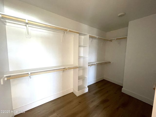 201 Coastline Circle, Swansboro, NC 28584