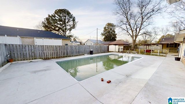 903 AVENUE B SE, Cullman, AL 35055