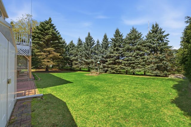 1573 Johnny Cake Alcove, Eagan, MN 55122