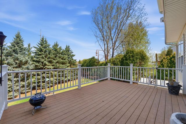 1573 Johnny Cake Alcove, Eagan, MN 55122