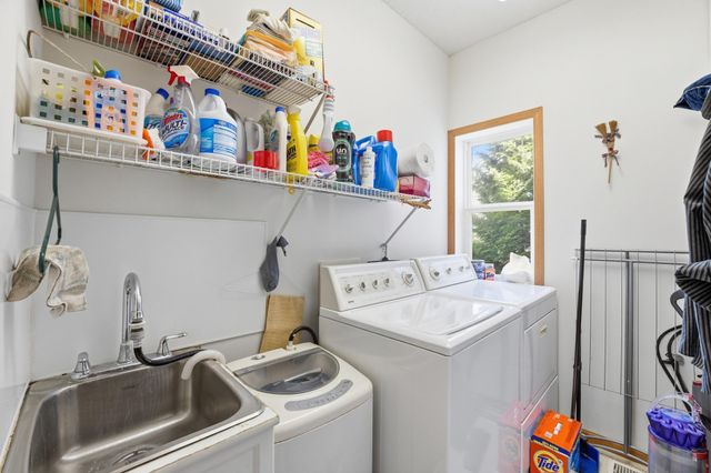 1573 Johnny Cake Alcove, Eagan, MN 55122