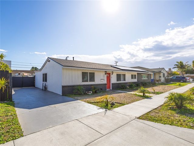 5518 W 117th Street, Hawthorne, CA 90304