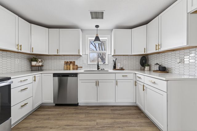 17250 SW Bannon Rd, Rose Hill, KS 67133