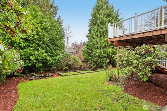 5733 155th Avenue NE, Redmond, WA 98052