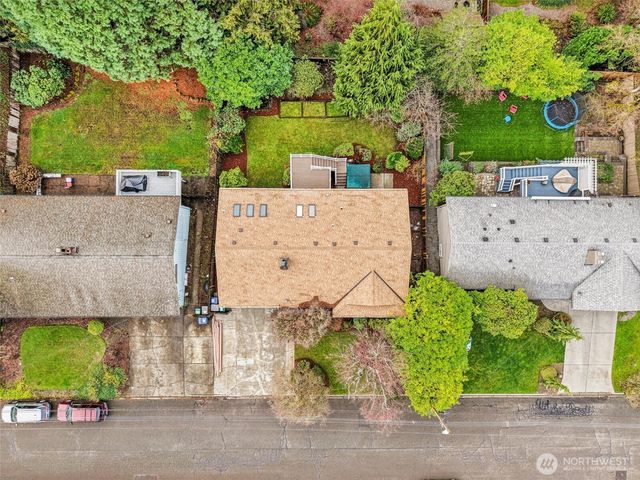 5733 155th Avenue NE, Redmond, WA 98052