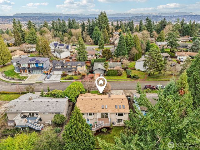 5733 155th Avenue NE, Redmond, WA 98052