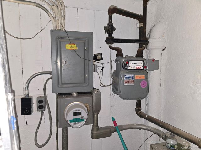 28-29 50 Street, Woodside, NY 11377