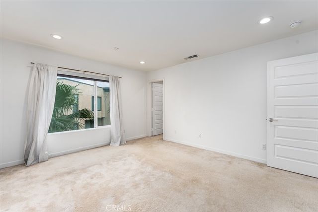 2850 N Glassell St, Orange, CA 92865