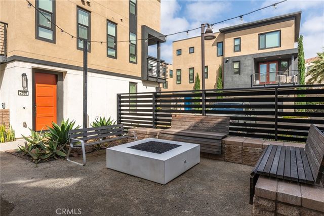 2850 N Glassell St, Orange, CA 92865