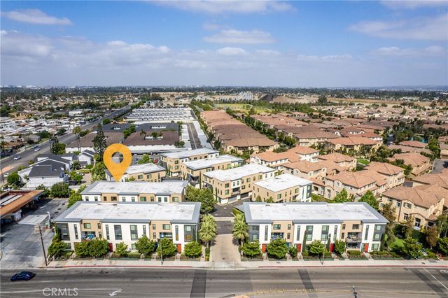 2850 N Glassell St, Orange, CA 92865