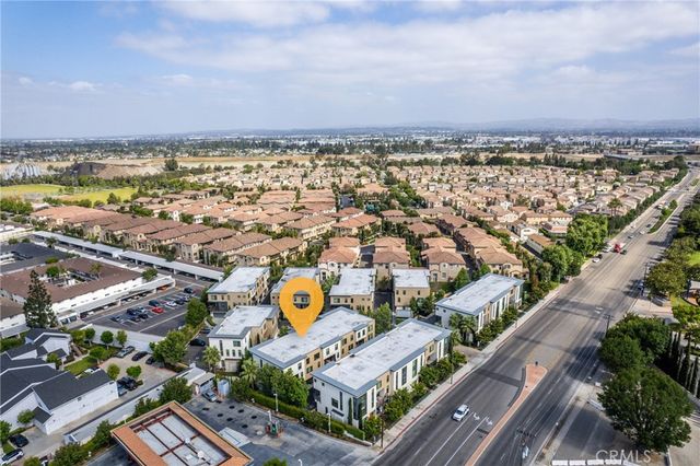 2850 N Glassell St, Orange, CA 92865