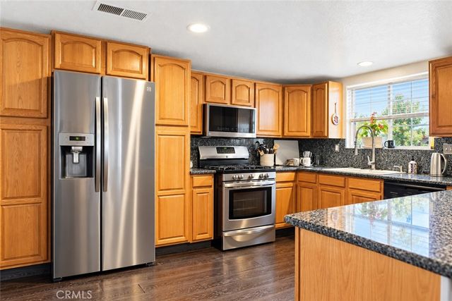 18330 Hawthorne Avenue, Bloomington, CA 92316