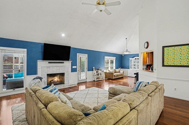 108 Dresden Drive, Goose Creek, SC 29445