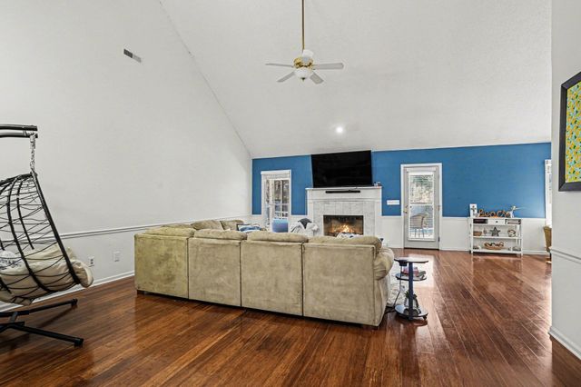 108 Dresden Drive, Goose Creek, SC 29445